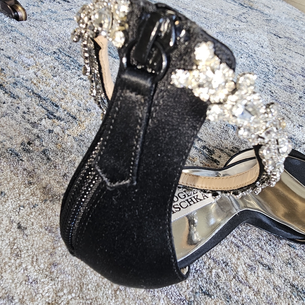 Badgley Mischka Shoes - Picture 7 of 12